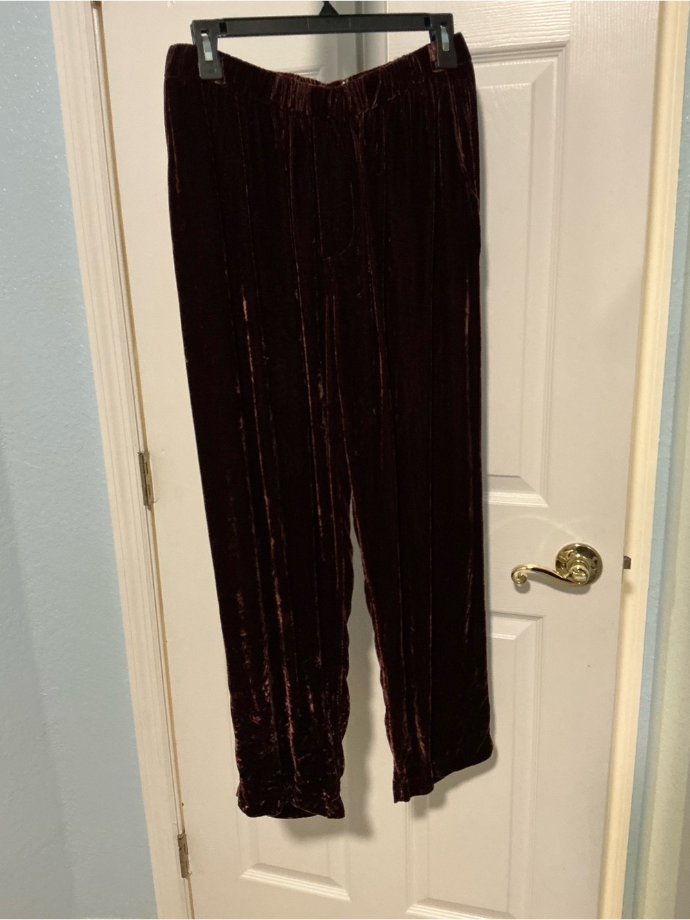 Velvet Wide-Leg Lounge Pants in Deep chocolate